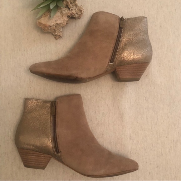 BCBGeneration Shoes - BCBGeneration Tan/Gold Carlah Ankle Boots sz 8.5